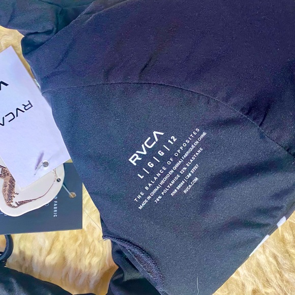 NWT RVCA SAGE FLORAL BRALETTE TOP - Picture 9 of 10